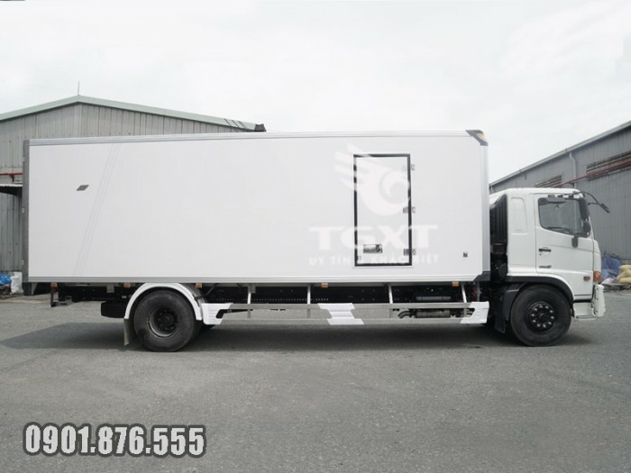 Xe tải Hino FG thùng bảo ôn dài 7m9 hỗ trợ vay cao giao nhanh