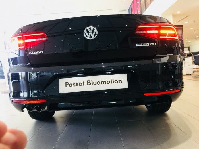 ✅ Volkswagen Passat High Giảm TM 177tr, Quà tặng cực khủng.