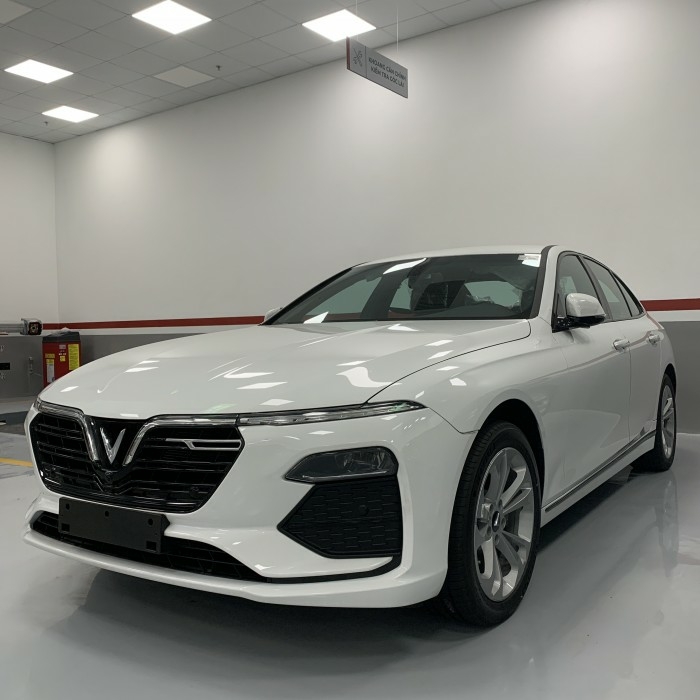 VINFAST LUX A XE SANG GIÁ BÌNH DÂN