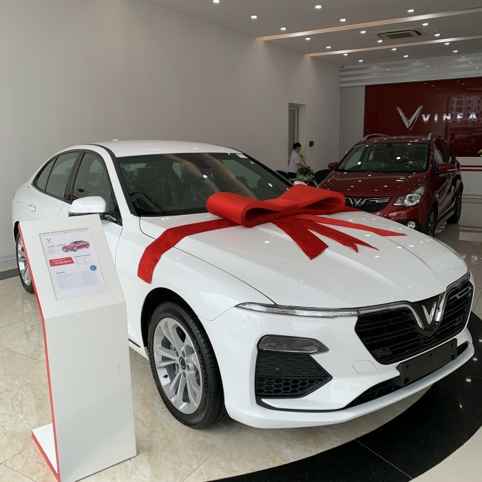 VINFAST LUX A XE SANG GIÁ BÌNH DÂN