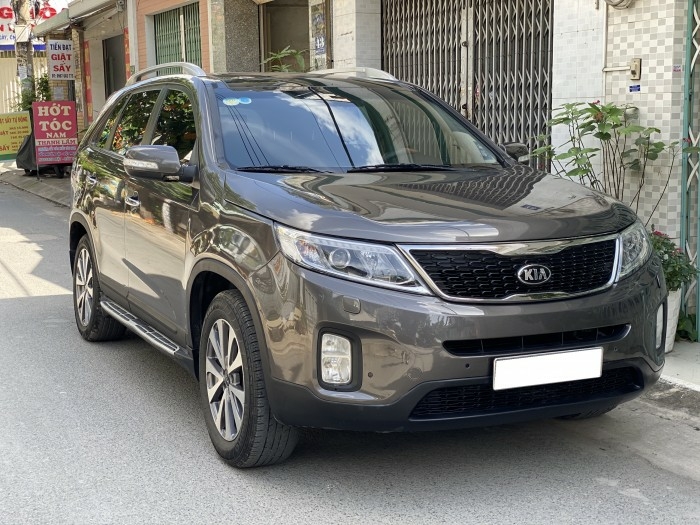 Mình cần bán Kia Sorento GATH nâu tự động 2015 full opstion.