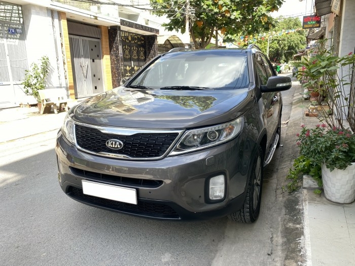 Mình cần bán Kia Sorento GATH nâu tự động 2015 full opstion.