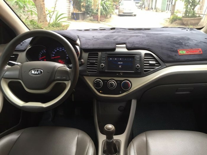 Cần bán xe Kia Morning 2015, số sàn, bản thường, màu đỏ