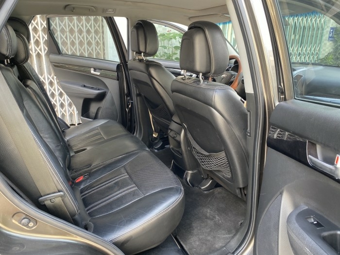 Mình cần bán Kia Sorento GATH nâu tự động 2015 full opstion.