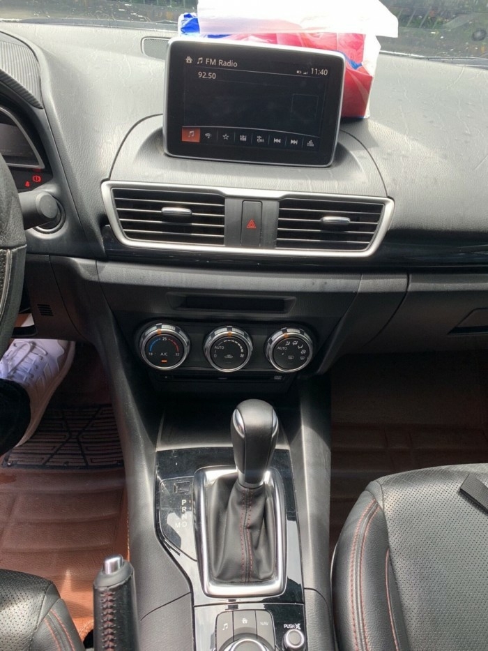 mazda 3 1.5AT sedan sx 2016 màu trắng bs SG xe quá đẹp