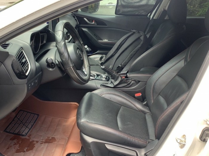mazda 3 1.5AT sedan sx 2016 màu trắng bs SG xe quá đẹp