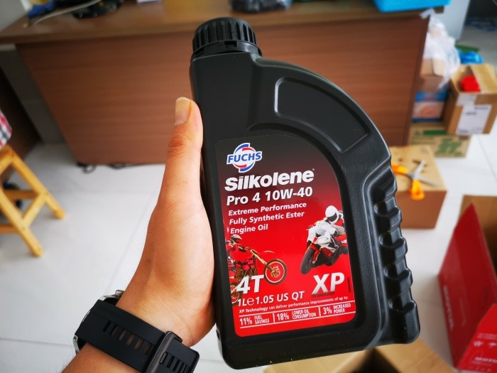 Dầu Nhớt 4T Fuchs Silkolene Pro 4 Plus 10w40