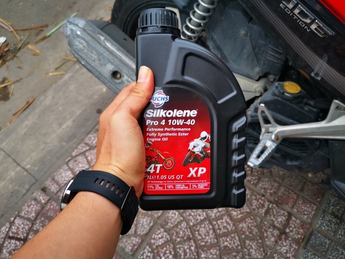 Dầu Nhớt 4T Fuchs Silkolene Pro 4 Plus 10w40