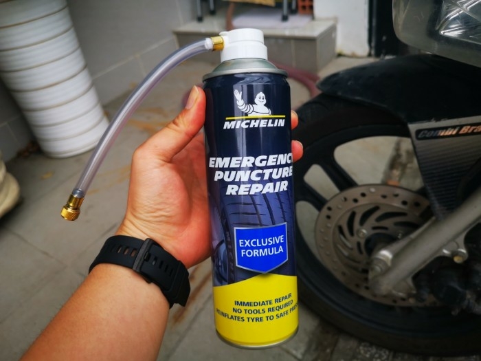 Chai Vá Bơm Lốp Khẩn Cấp Michelin 92423 500ml
