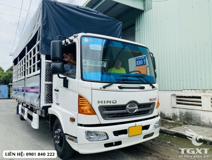 Hino FC9JNTC thùng 7m2, tải 6T, trả trước 20% nhận xe