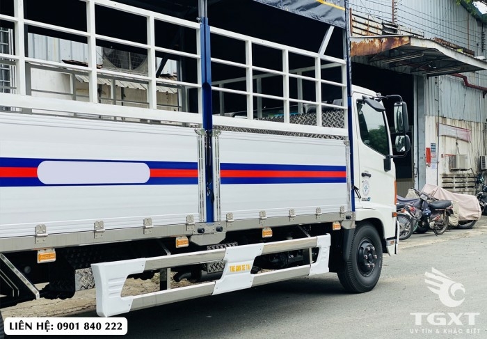 Hino FC9JNTC thùng 7m2, tải 6T, trả trước 20% nhận xe