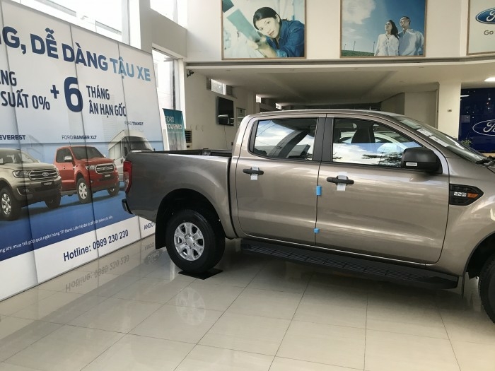 Ford Ranger XLS AT 4x2 2020