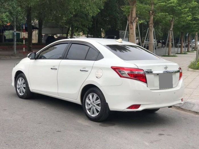 Bán Toyota Vios G 2018 Tự động trắng thể thao cực chất.