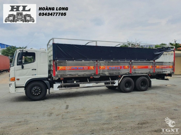 XE TẢI HINO FM THÙNG MUI BẠT - OANH TẠT THỊ TRƯỜNG - BON BON TRÊN ĐƯỜNG