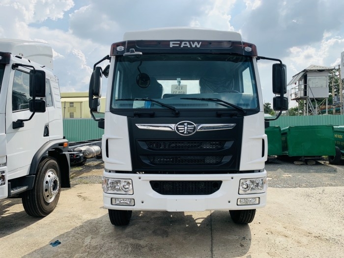 faw dài 8 tấn thùng 8 mét giảm 10tr khi nhận xe