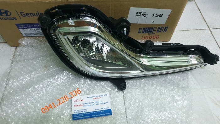 922021V000 Đèn gầm phải Hyundai Accent