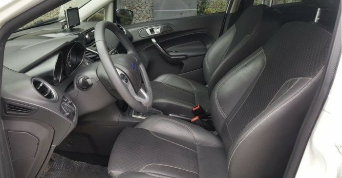 Cần bán xe Fiesta S 2015, bản 1.0 Tubo, màu trắng.