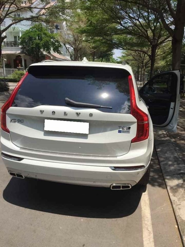 Gia đình cần bán siêu phẩm Volvo XC90 2019, số tự động, bản full