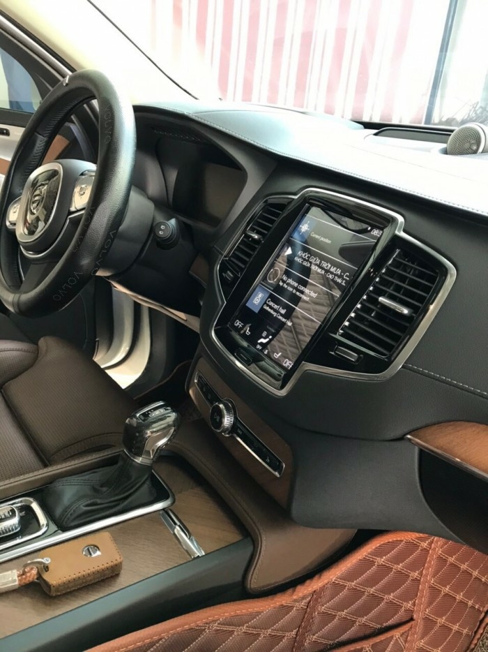 Gia đình cần bán siêu phẩm Volvo XC90 2019, số tự động, bản full