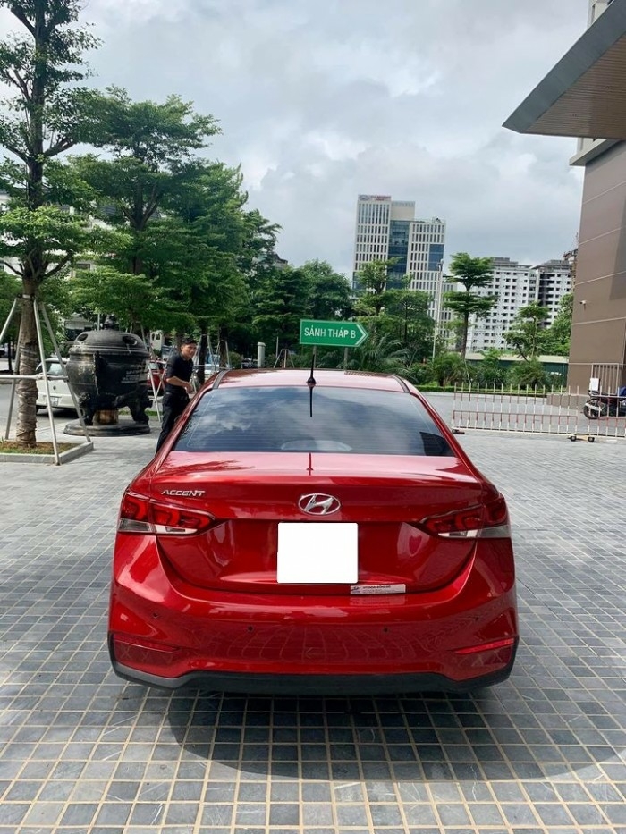 Cần bán xe Accent 2019, số tự động, bản full kịch, màu đỏ mới ken