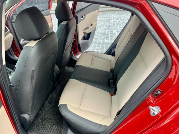 Cần bán xe Accent 2019, số tự động, bản full kịch, màu đỏ mới ken