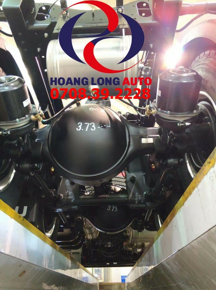 Siêu đầu kéo ISUZU GIGA