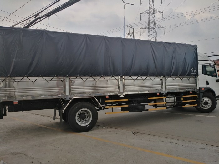 xe tải 8 tấn thùng 8 mét giảm giá 10% giá công khai 800tr