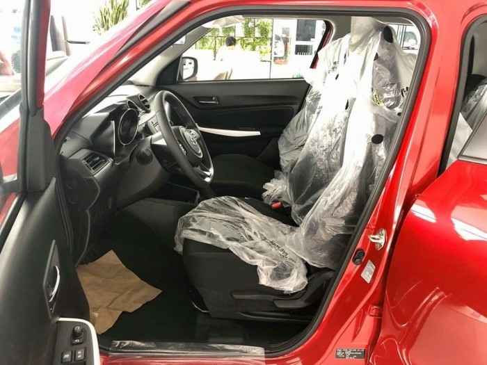SUZUKI SWIFT 2020 Nâng tầm phong cách