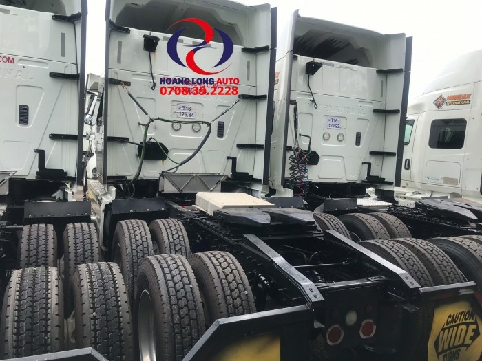Đầu kéo mỹ Maxxfore 1-2 Giường 450HP