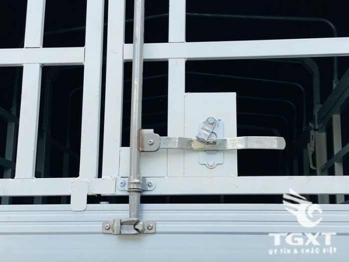 Xe Tải QKR210 - Giá Tốt - Trả Trước 20%