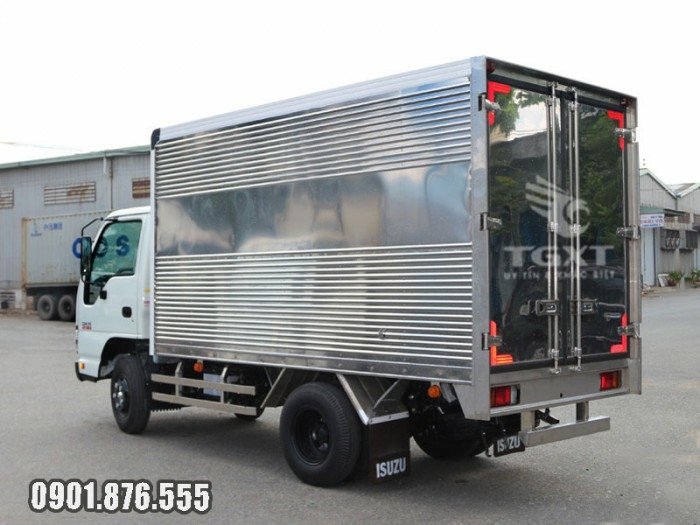 Isuzu QKR230 Thùng Kín Dài 3M5 Trả Trước 20%, Xe Có Sẵn