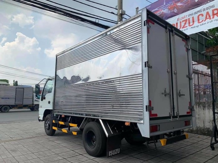 Xe tải ISUZU QKR77FE4 1.9 tấn - Thùng Kín