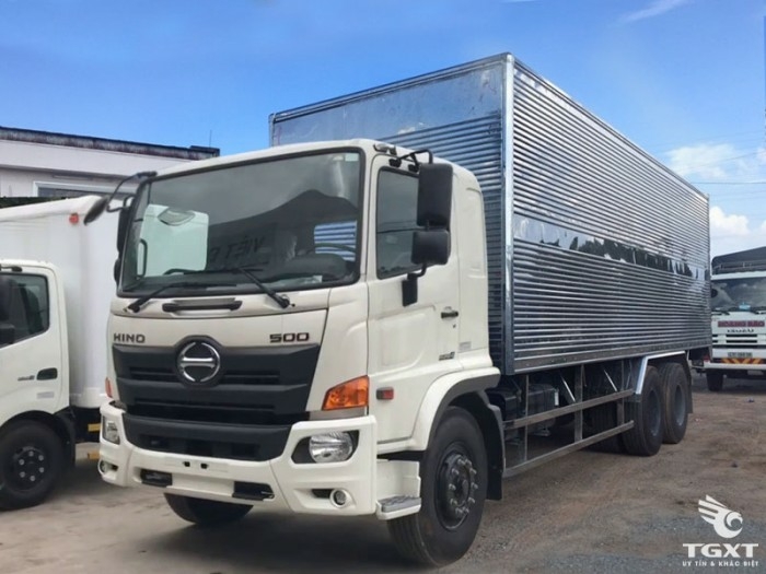 Xe Hino FL8JW7A thùng kín - Ưu đãi đặc biệt