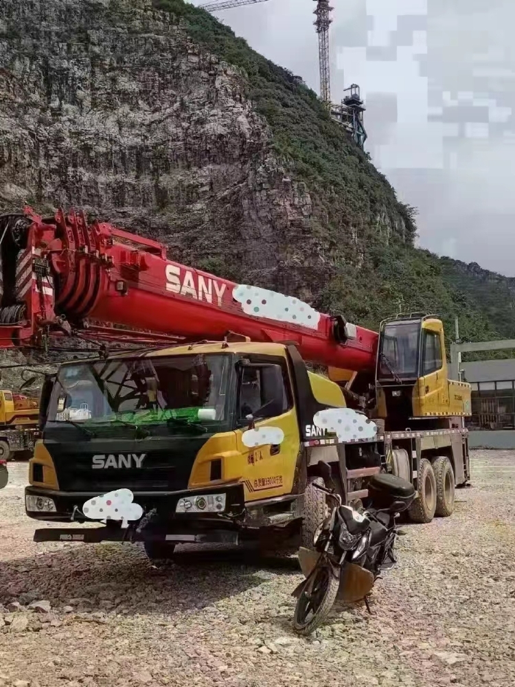 Xe cẩu SANY 25 tấn đời S sx năm 17 giá gốc nhập khẩu trực tiếp