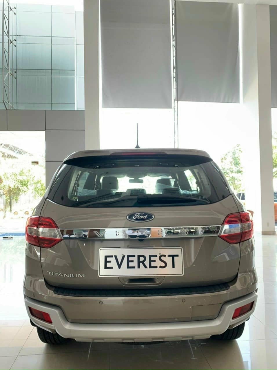 Ford everest Titanium 4x2 AT 2021 Giá ưu đãi cuối năm