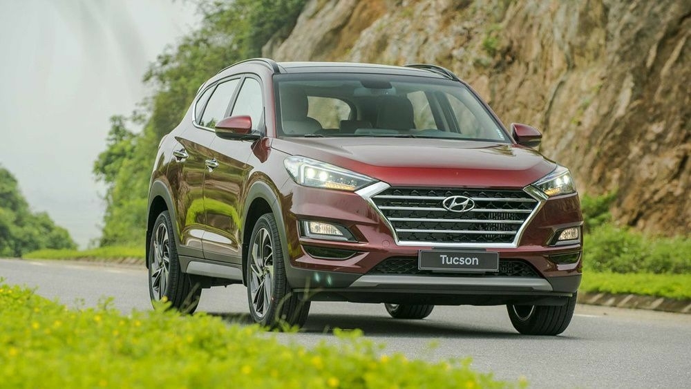 Hyundai Tucson đang có chính sách "dọn kho" để đón phiên bản nâng cấp mới. 