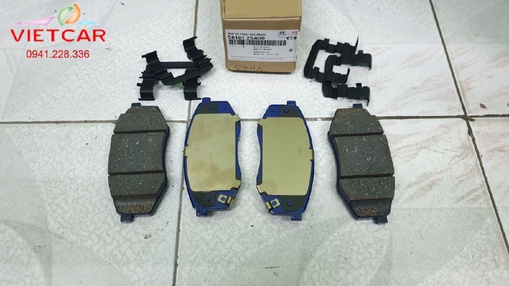 581012SA00 Má phanh trước Kia Sportage,Hyundai Tucson,I30,Kia Sportage