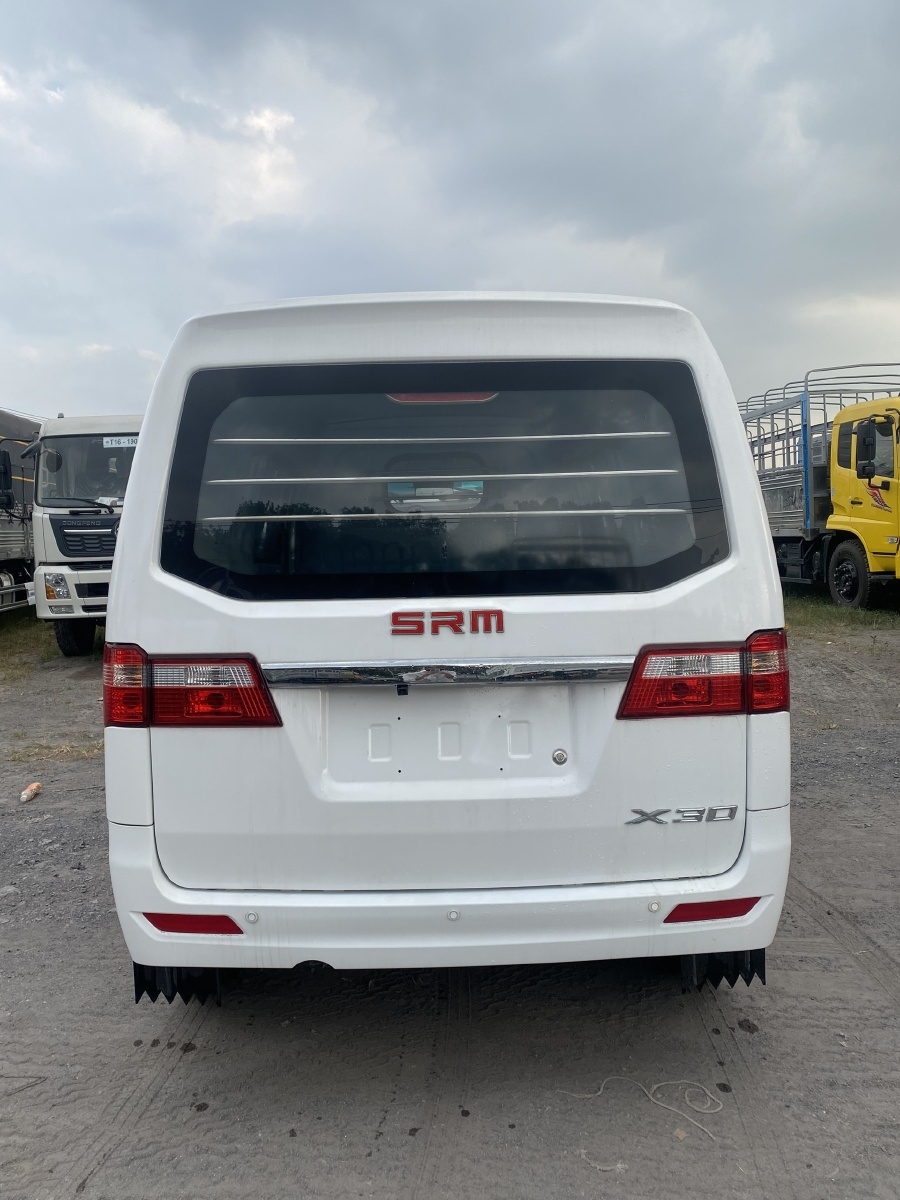 Đại lý Dongben - SRM van 2 chỗ (930kg) có sẵn màu trắng - bạc