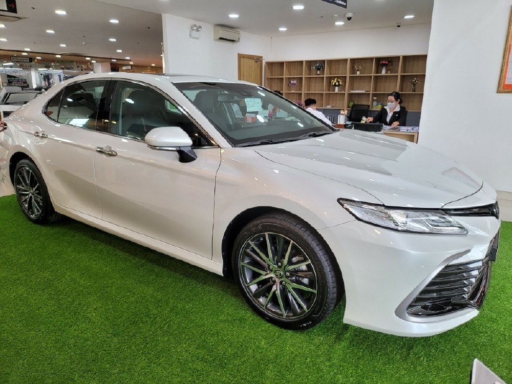 Toyota Camry 2022 đủ màu giao sớm.. hỗ trợ trả góp LS 0.58%/tháng