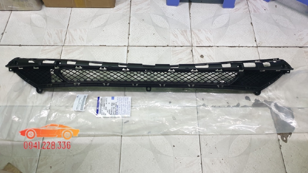 86531H6500 Lưới ba đờ sốc trước Hyundai Accent