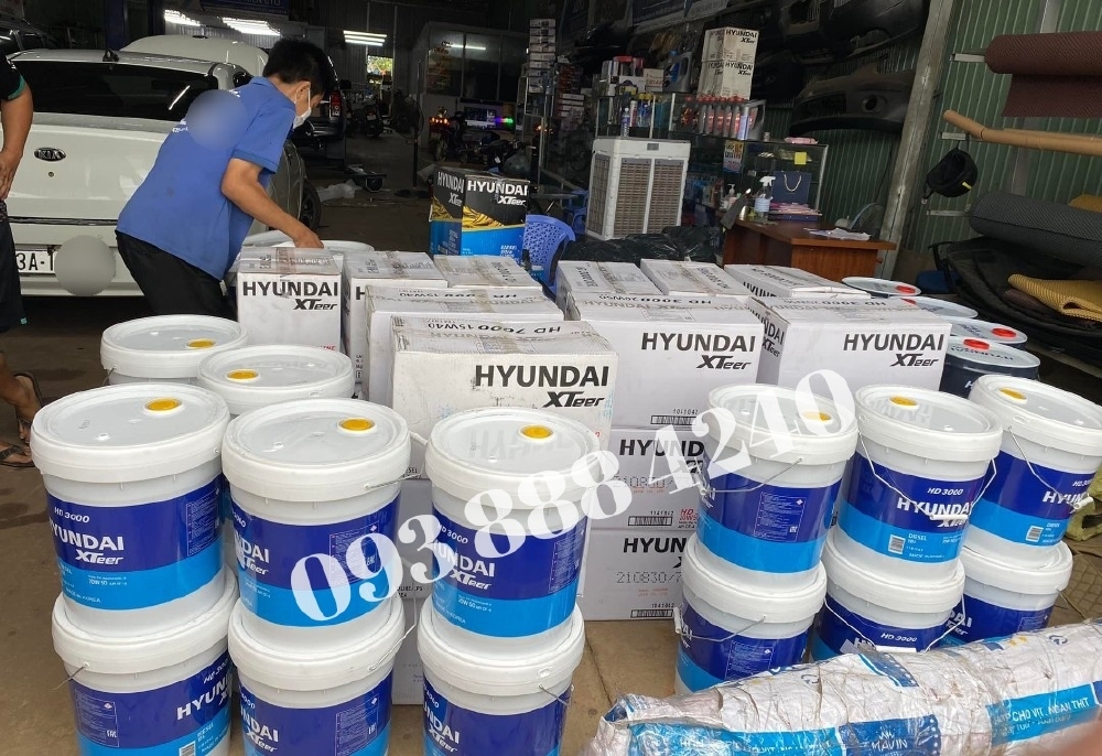 Dầu nhớt nhập khẩu Hyundai Xteer HD 3000 15W40 xe tải du lịch máy dầu