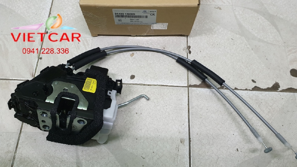 Ổ ngậm cánh cửa sau Kia Cerato-Forte/ 814101M020 -814201M020