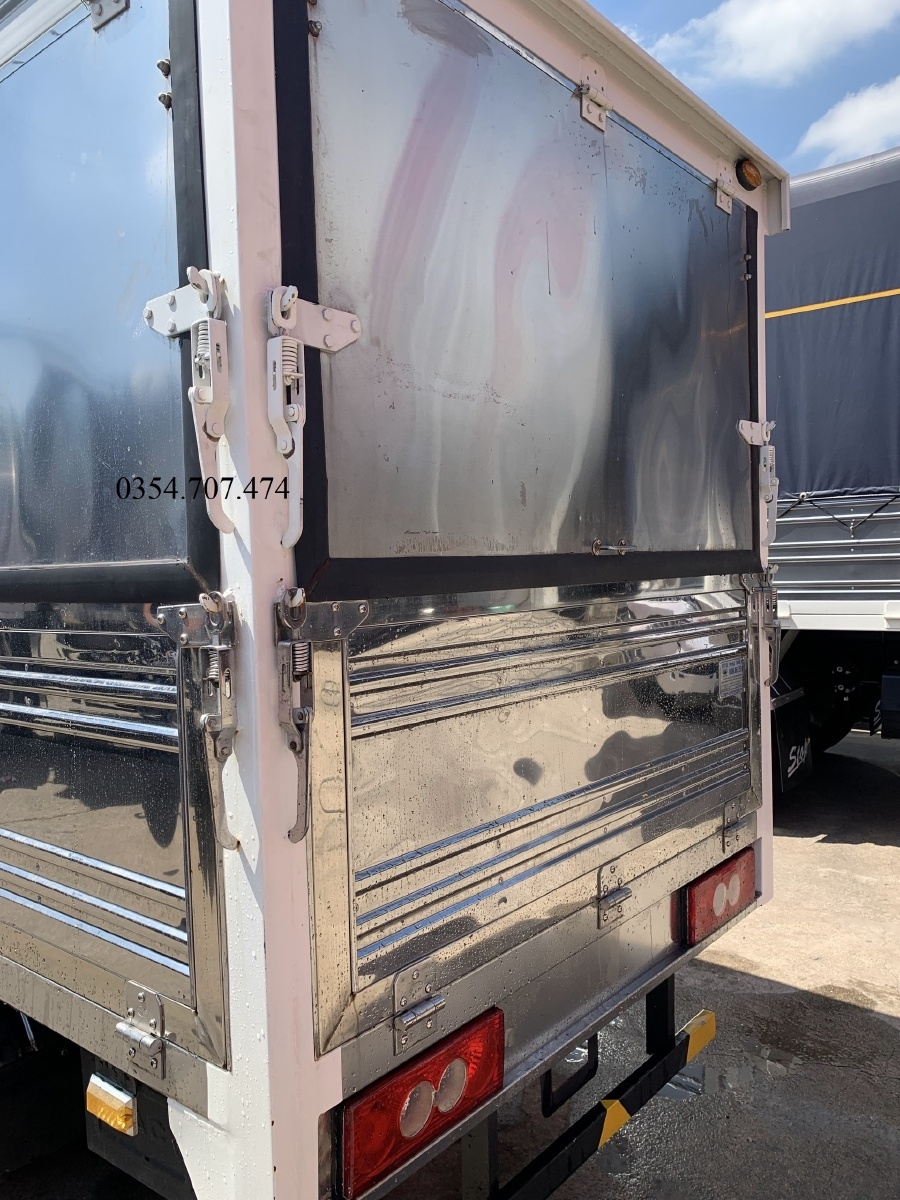 Xe tải JAC X150 thùng kín cánh dơi đời 2019