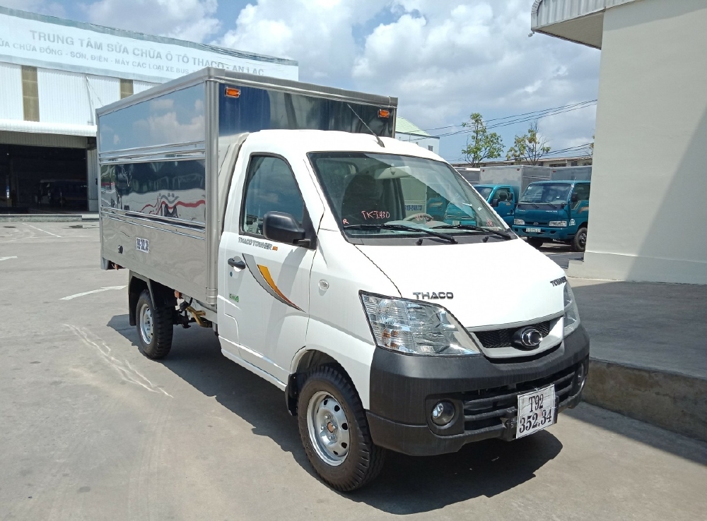 Xe tải Thaco Towner990 - 900kg 