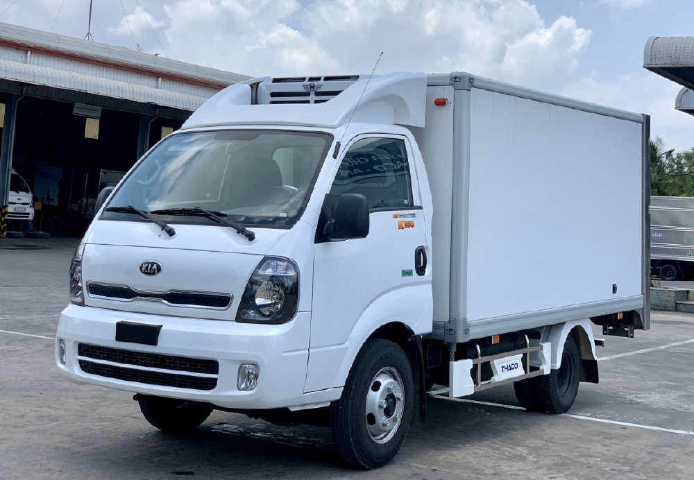 Xe tải đông lạnh Kia K250 - Động cơ Hyundai - Tải trọng 1900 kg