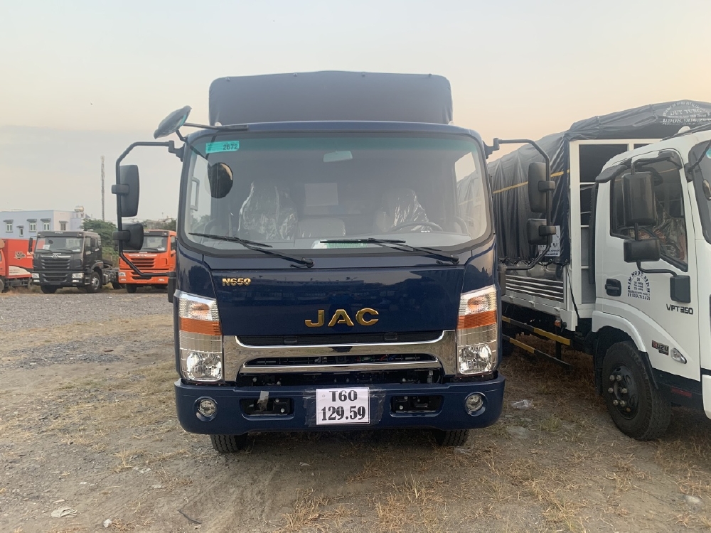 Xe tải JAC N650 PLUS 6t6 thùng 6m2 - trả trước 200 triệu nhận xe ngay