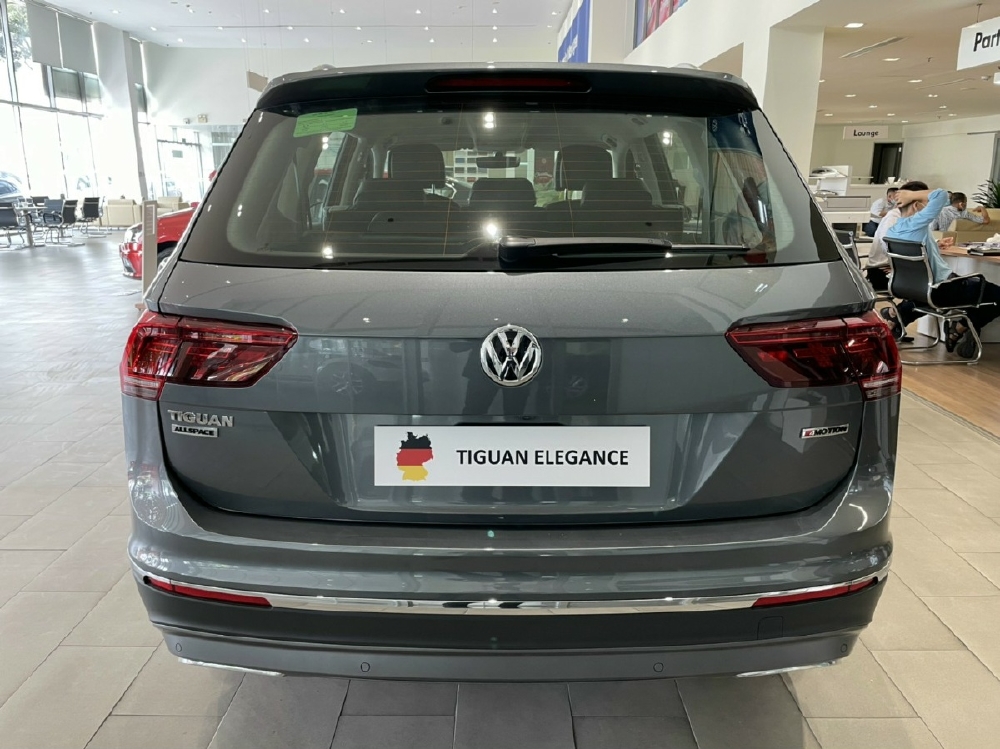 Volkswagen Tiguan Elegance  - Xe Đức nhập khẩu chính hãng