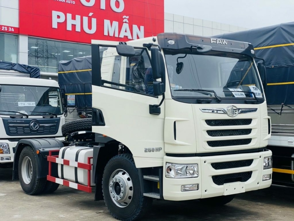 Đầu kéo FAW 260HP sẵn lô Biên Hoà Đồng Nai hỗ trợ vay 75%