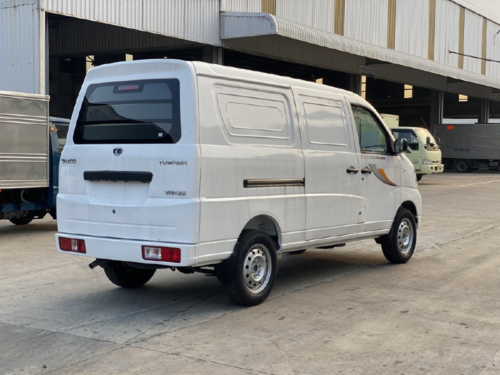 xe van2s tải 945kg chuyên chở 24/24