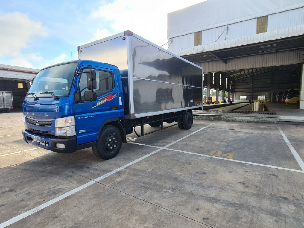 Xe tải Mitsubishi TF8.5L tải trong 4t7